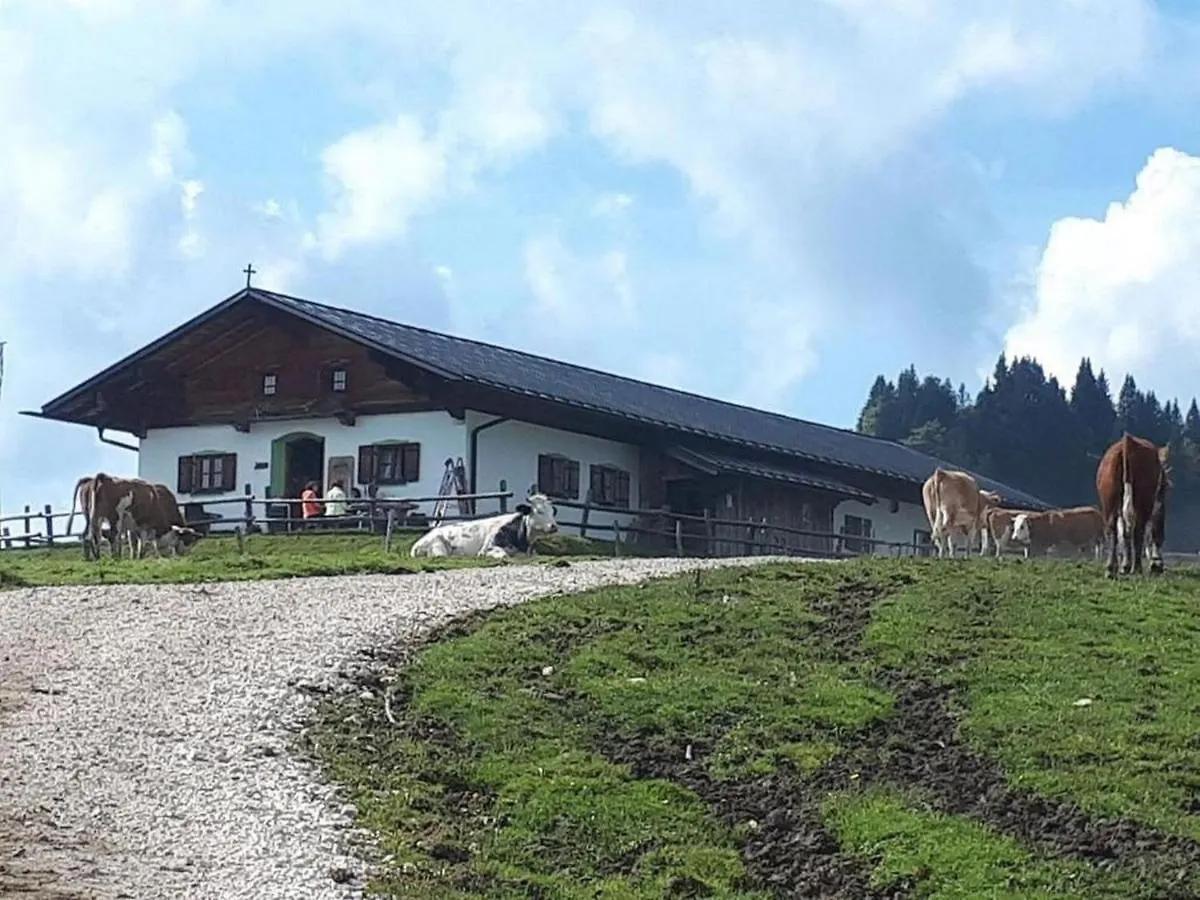 Ferienwohnung Kreuz Grassau